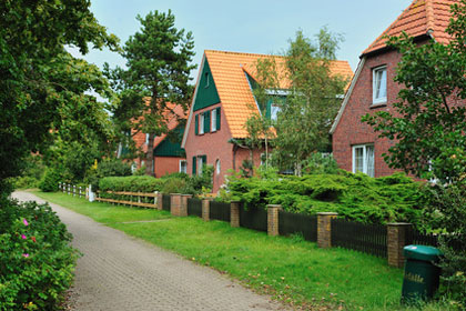 Bild einer Häuserfront auf Spiekeroog